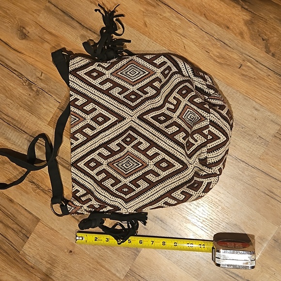 Large embroidered boho bas - Picture 2 of 3